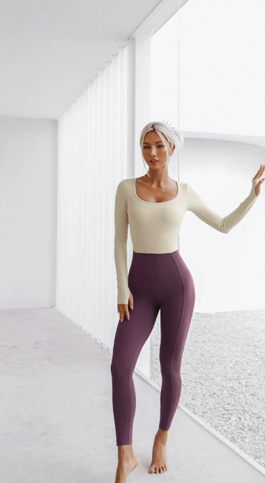 best fitness clothing manufacturers 1