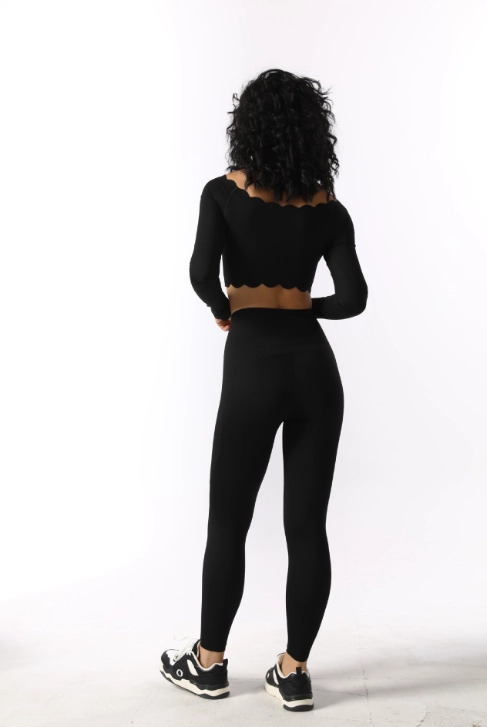 fitness wear vendors 4
