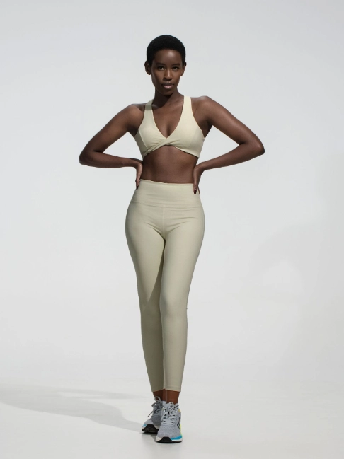 womens athletic wear companies 3