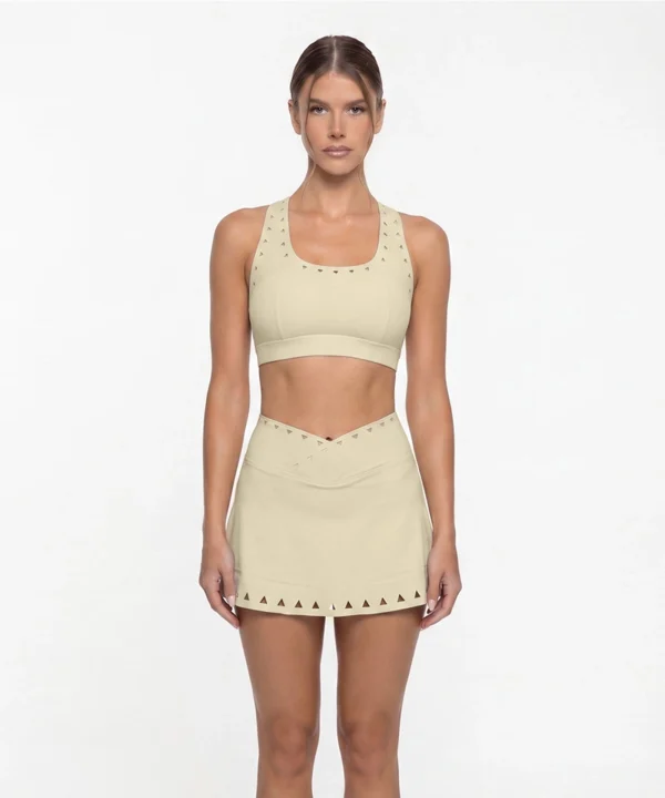 women's sportswear manufacturers 2