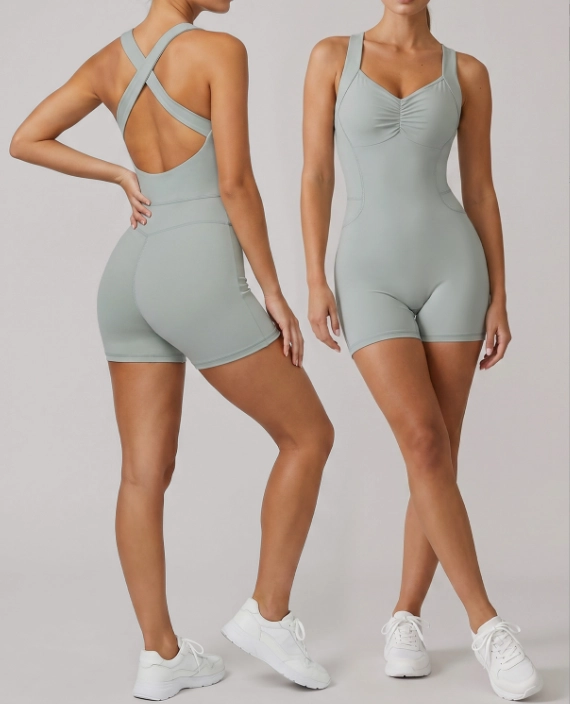 wholesale sports clothing suppliers 1