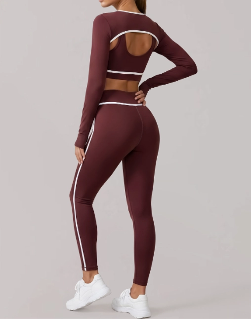 wholesale sports clothing suppliers 4